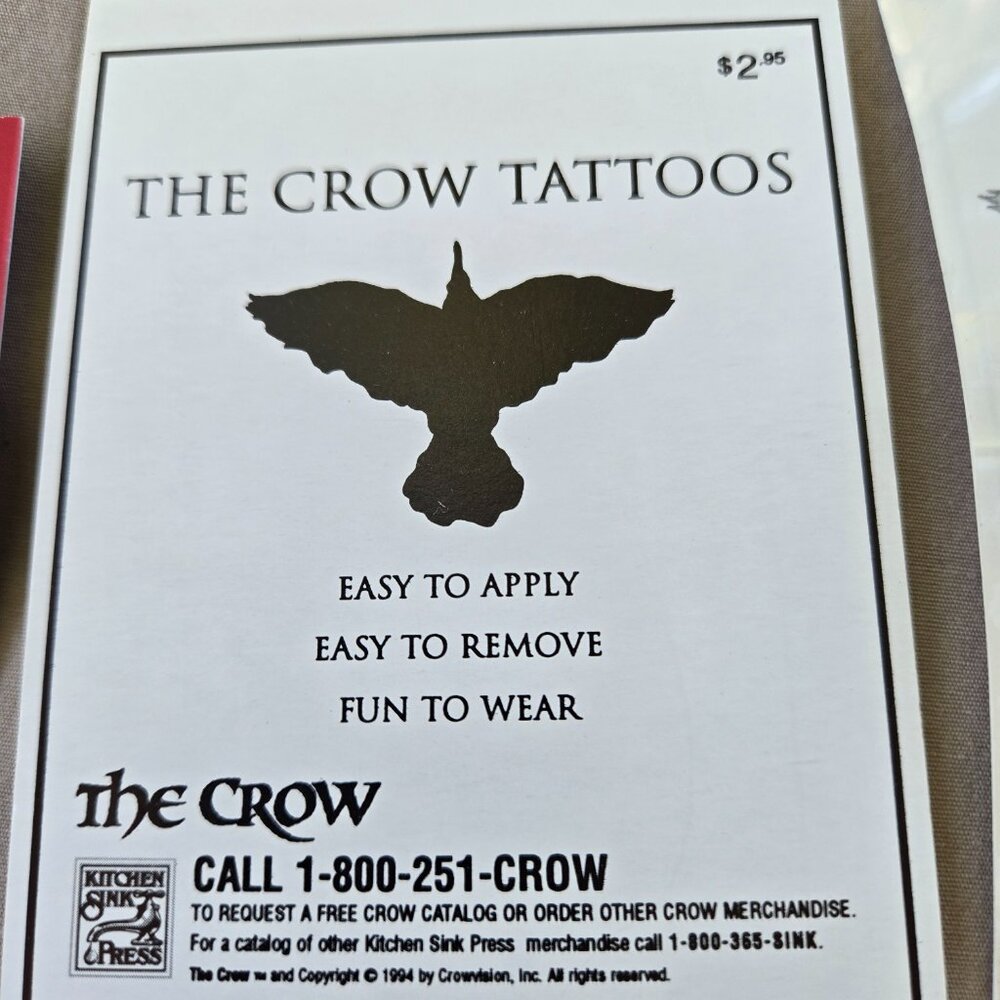 The Crow collector trading card and temporary tattoo - Picture 5 of 6